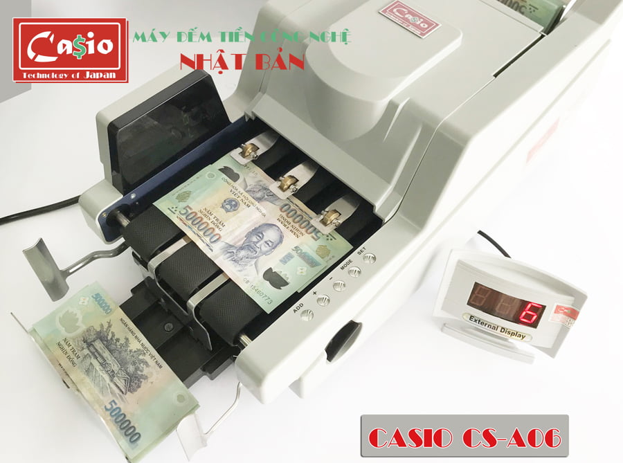 Máy đếm tiền CASIO CS-A06 kiểm tra, phát hiện tiền giả