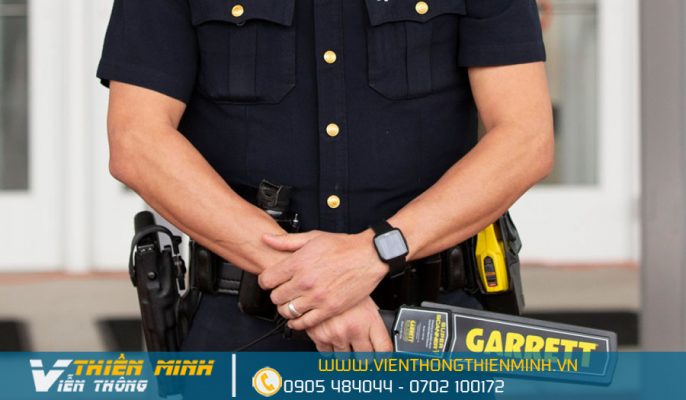 Tay rà kim loại, công cụ cần thiết dùng cho bảo vệ