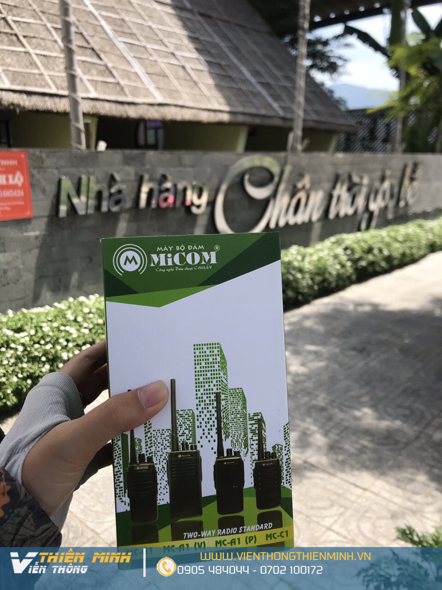 máy bộ đàm dùng trong nhà hàng, quán nhâu, quán cafe