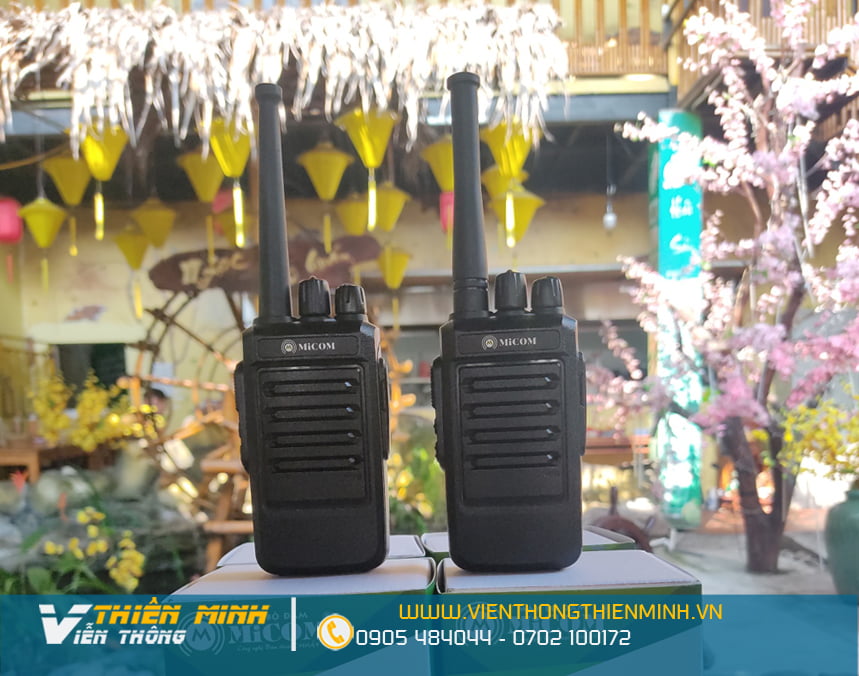 máy bộ đàm dùng trong nhà hàng, quán nhâu, quán cafe