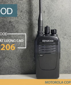 Máy bộ đàm Kenwood TK-3206 JVC nhỏ gọn, chống bụi chống nước tốt, đàm xa lên đến 6-7km ; thuộc TOP 3 máy bộ đàm thông dụng, thân thiện người dùng tại Việt Nam